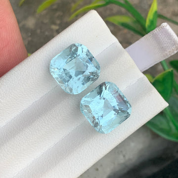 Aquamarine gemstone
Aquamarine jewelry