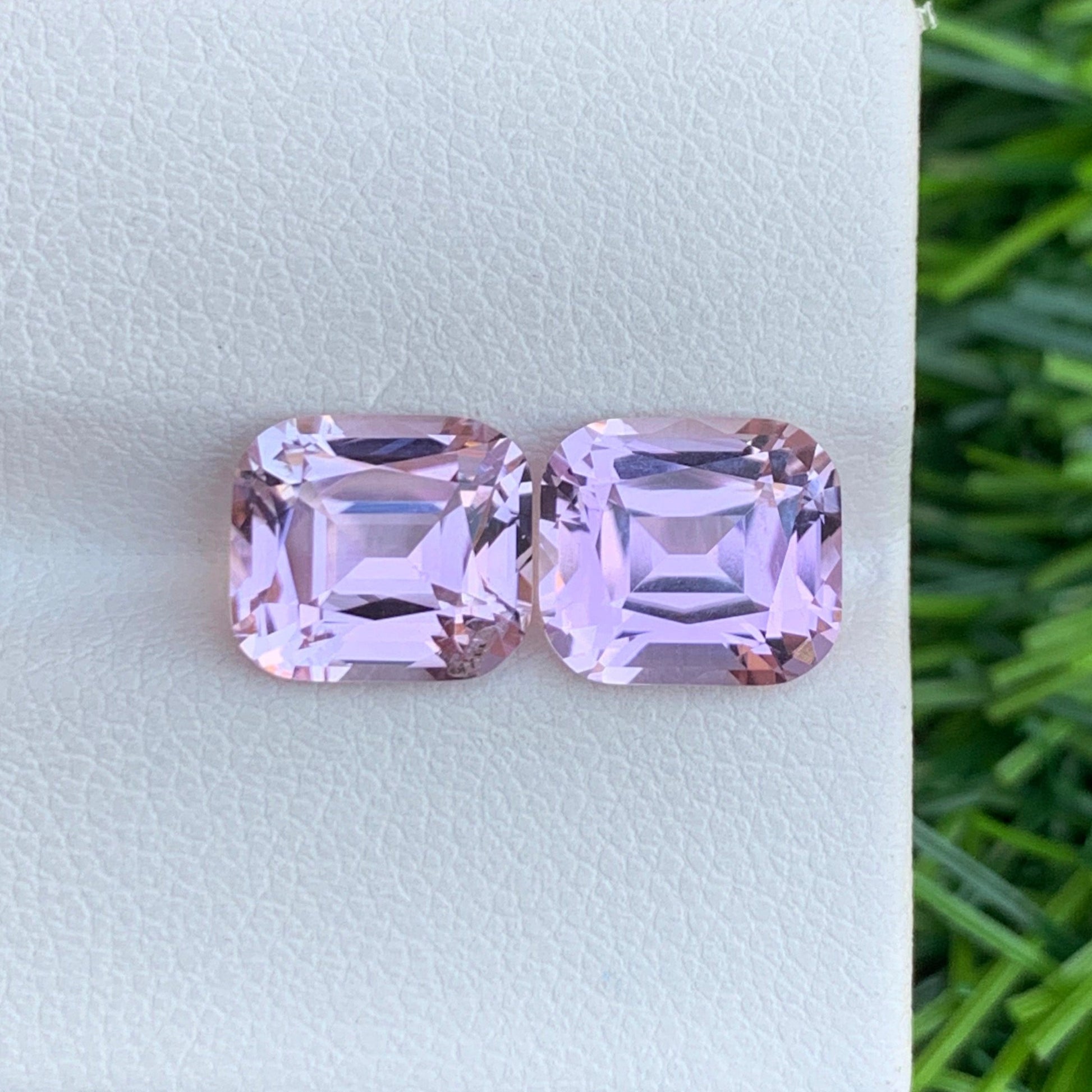 Faceted pink kunzite pair