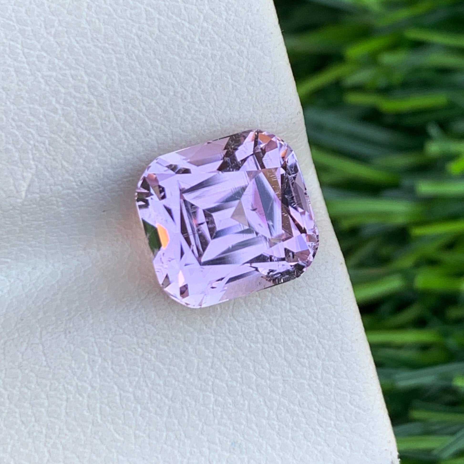 Pink kunzite stone