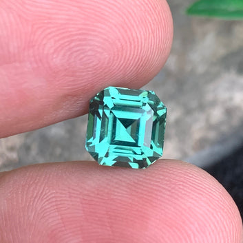 Teal Blue Tourmaline ring
Teal Blue Tourmaline pendant