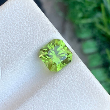 1.35 Carats Fantastic Green Peridot Gemstone, Asscher Radiant Cut