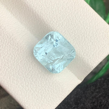Aquamarine stone
Aquamarine jewelry