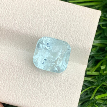 Aquamarine ring
Aquamarine pendant