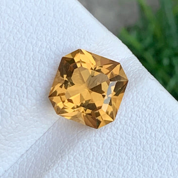 Yellow Citrine from Brazil, Fancy Asscher Cut 2.10 Cts