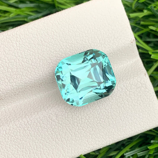 Seafoam Tourmaline gemstone
Seafoam Tourmaline jewelry