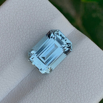 Sea Blue Aquamarine Gemstone, Emerald Cut 2.90 Cts