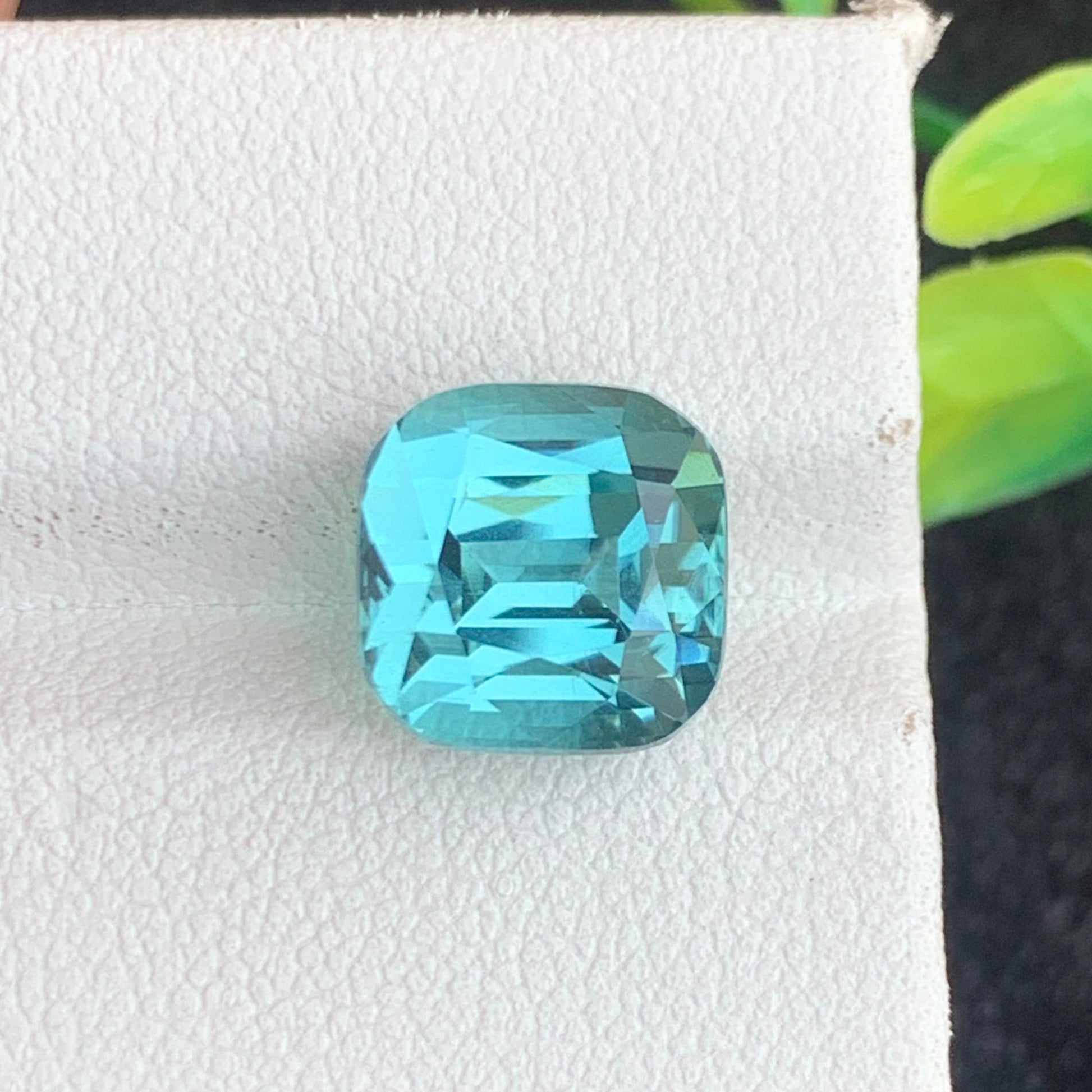 Lagoon Tourmaline gemstone
Lagoon Tourmaline jewelry