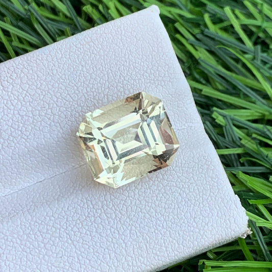 6.30 Carats Natural Golden Heliodore Gemstone, Cushion Cut