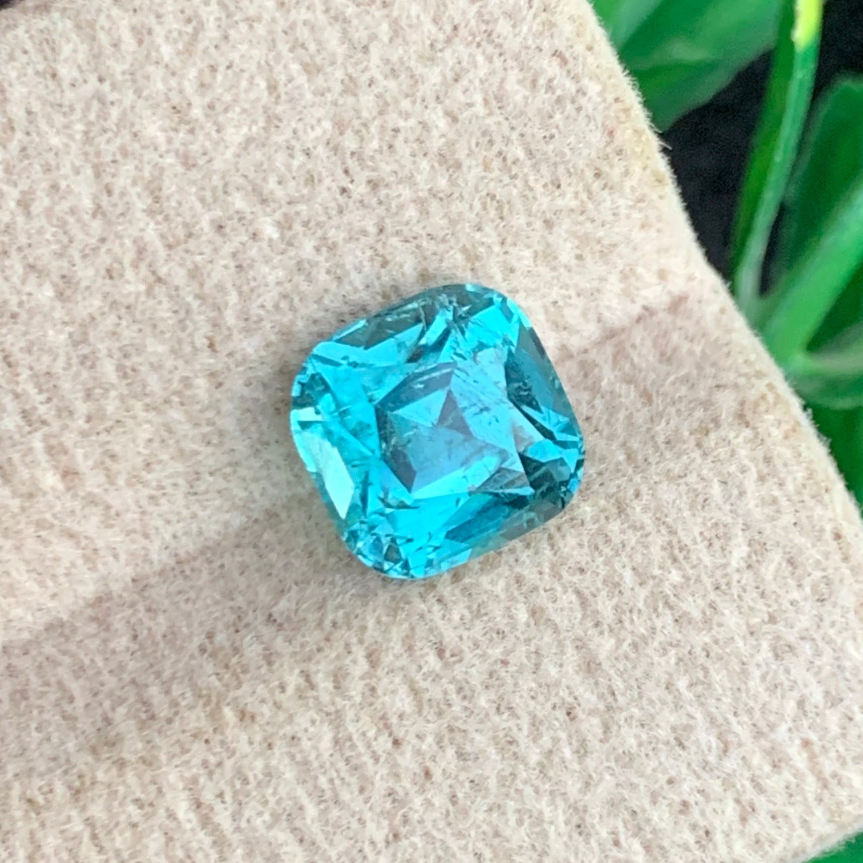 Lagoon Tourmaline gemstone
Lagoon Tourmaline jewelry