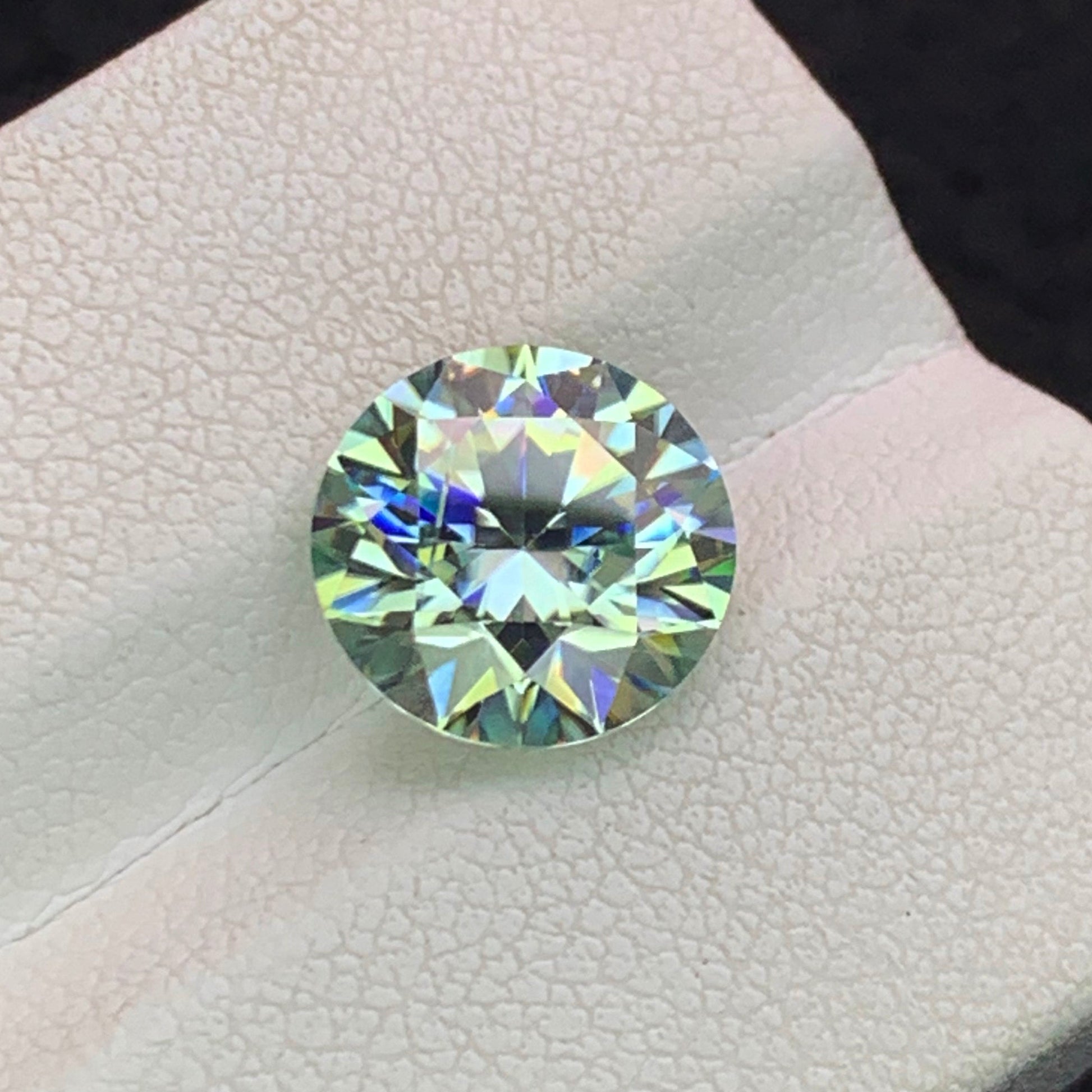 Moissanite diamond