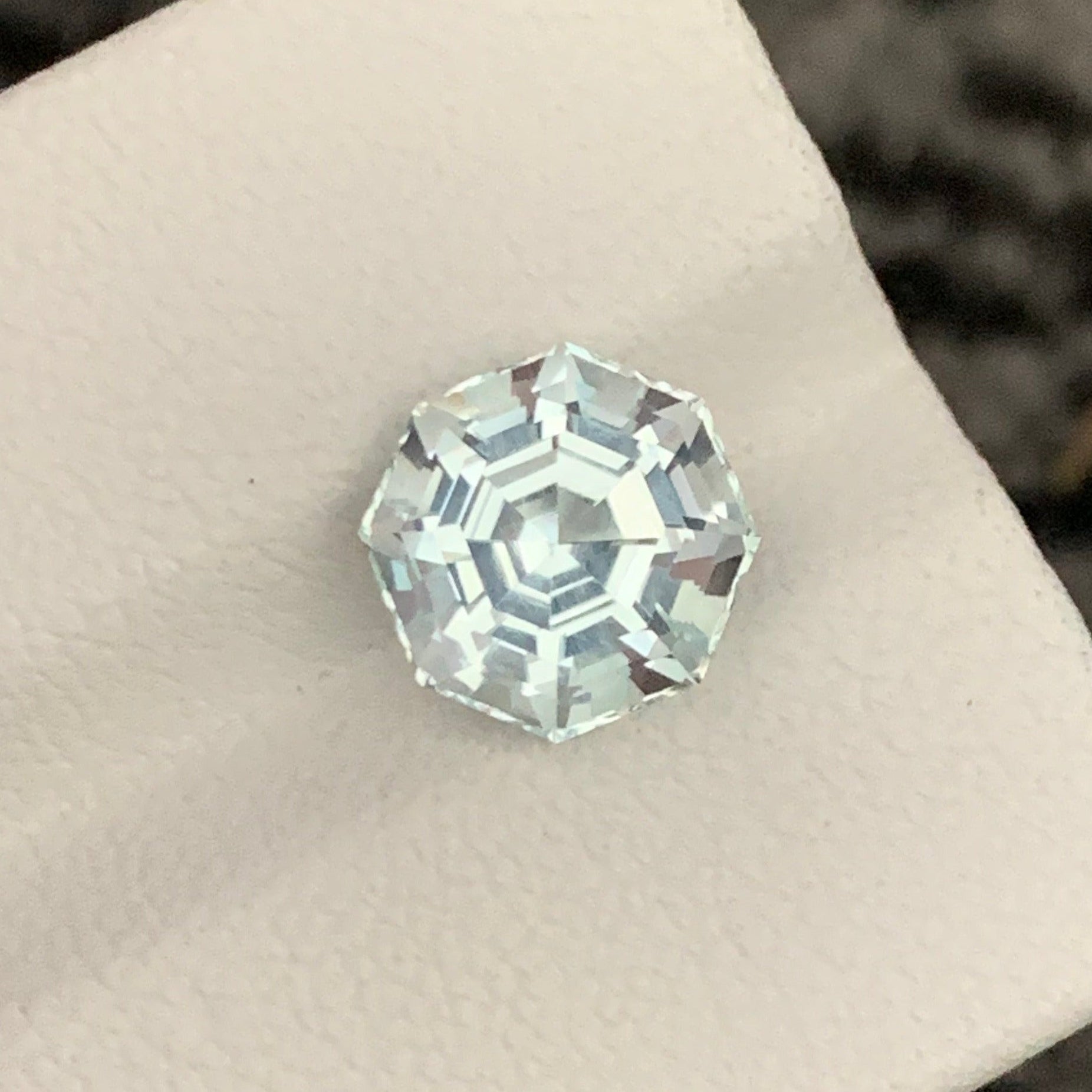 Aquamarine ring
Aquamarine pendant