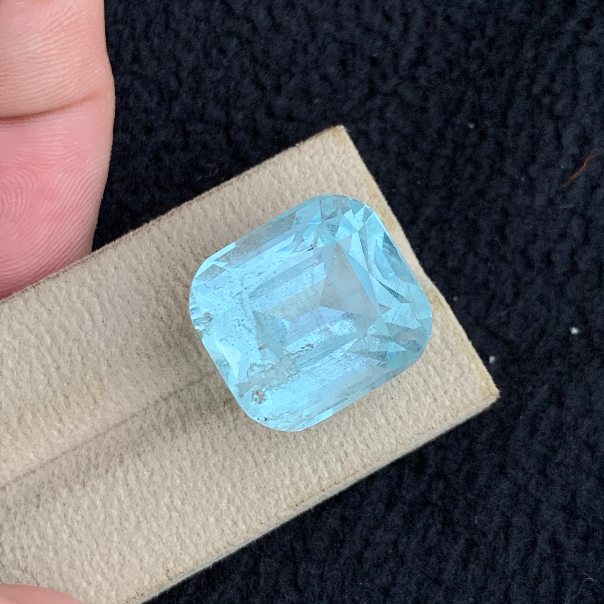 Aquamarine Gemstone ring