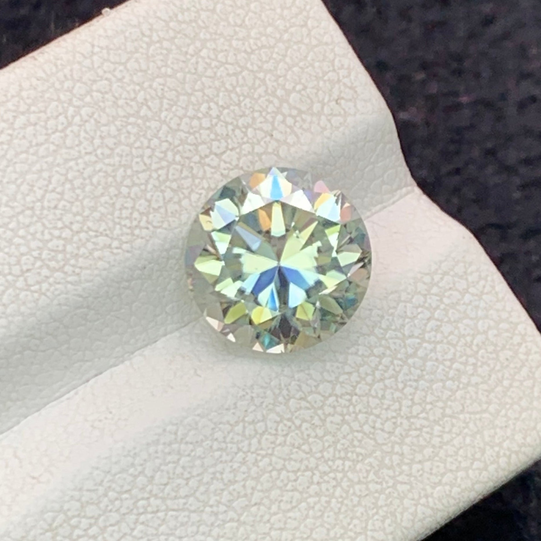 Moissanite 