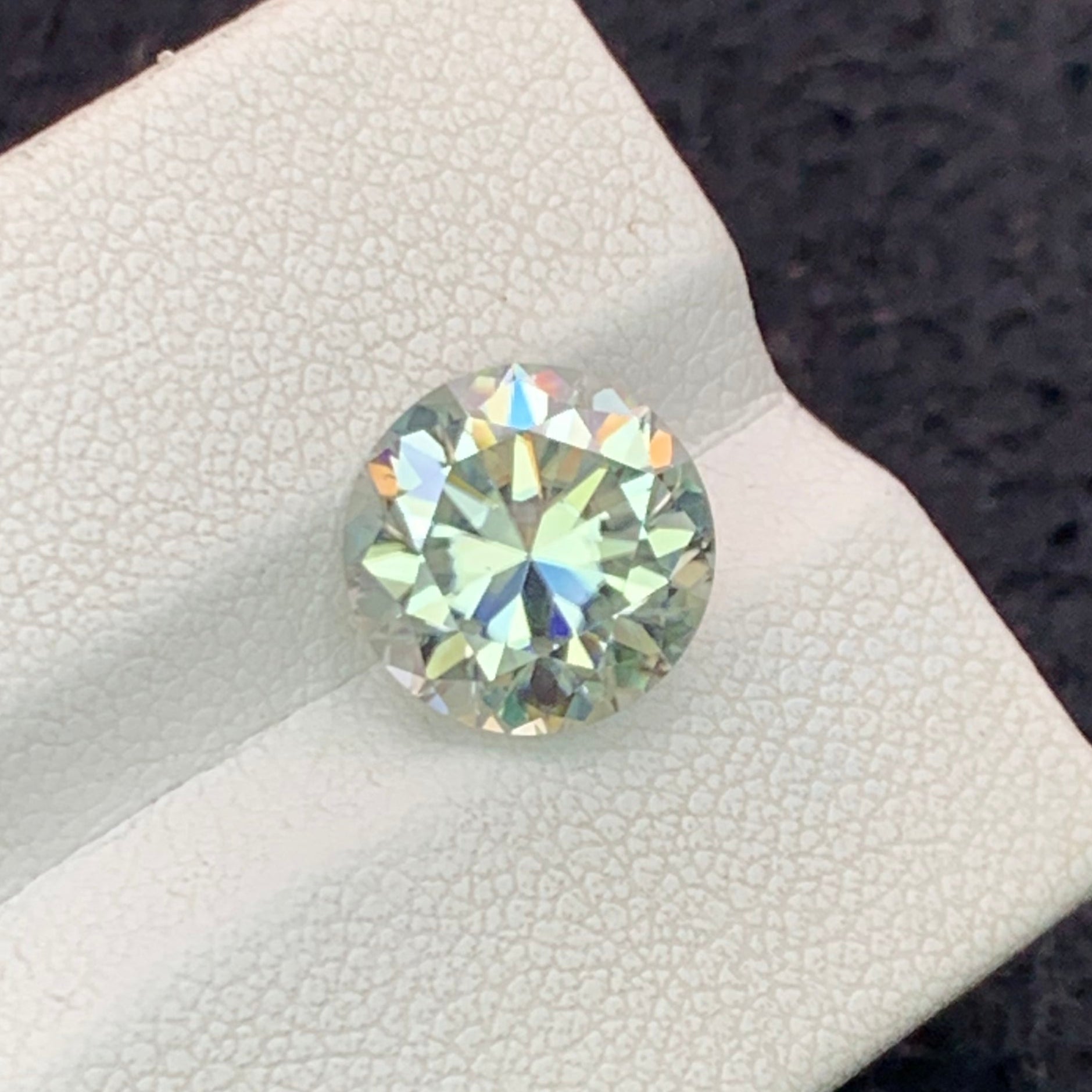 Moissanite Gemstone