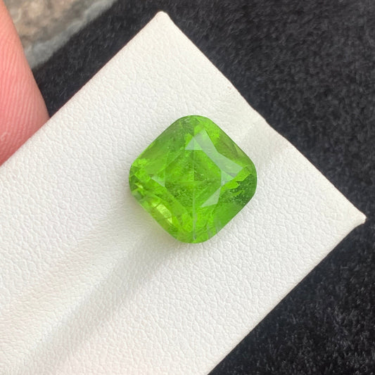 Green Peridot stone
Green Peridot jewelry