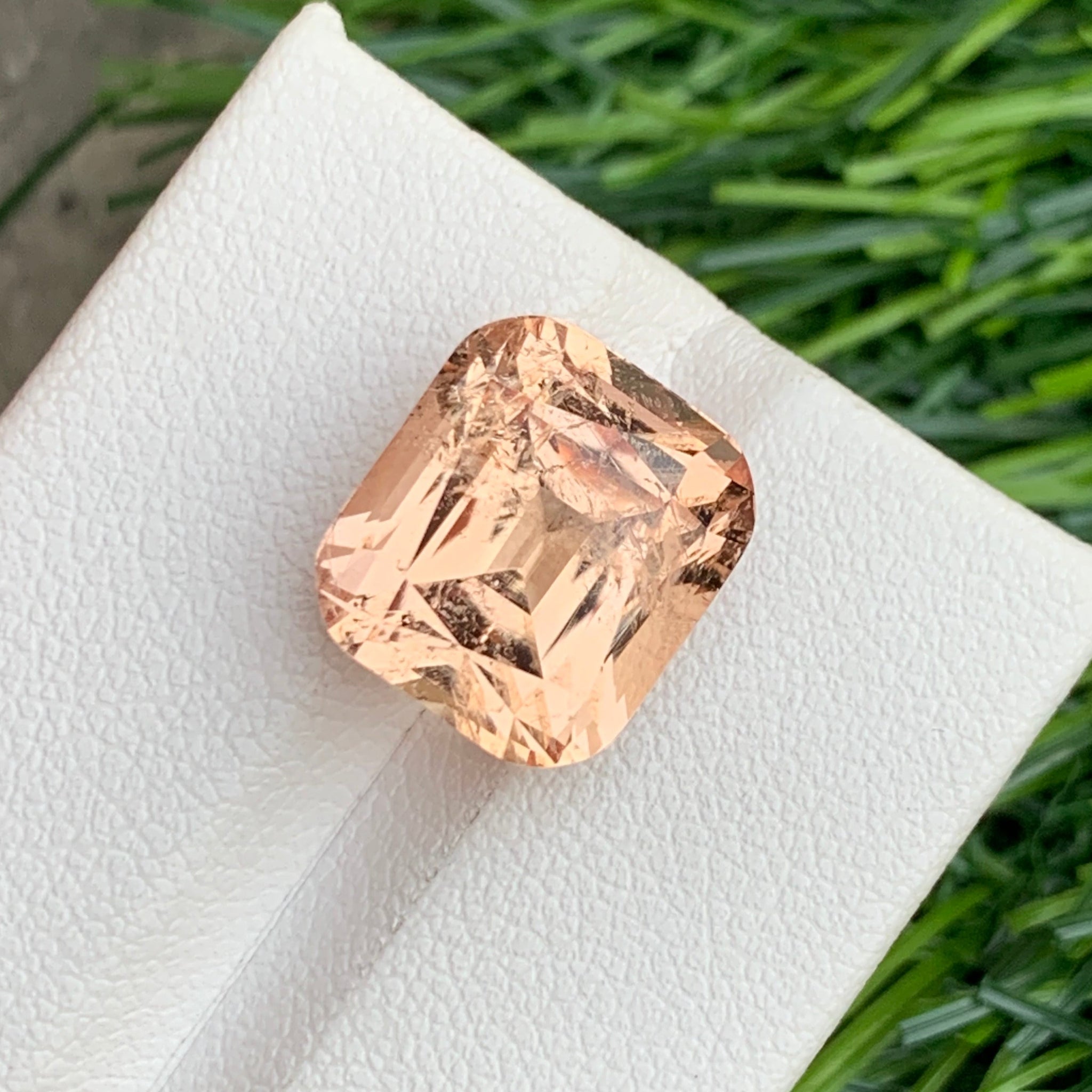  Imperial Topaz Gemstone
Imperial Topaz Gemstone Cushion Cut from Katlang

