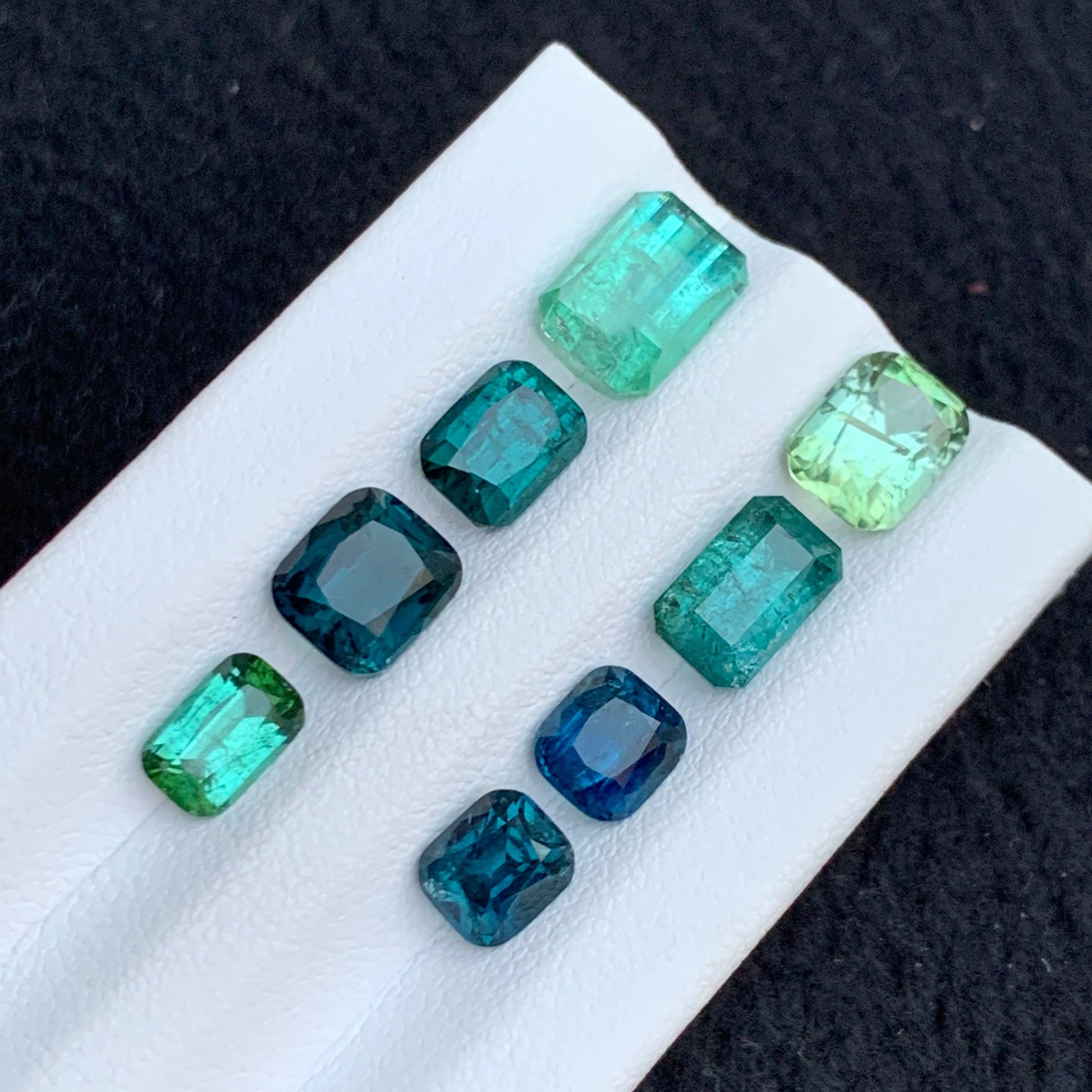 Mix Shape Tourmaline lot
Jewelry size natural tourmaline gemstones