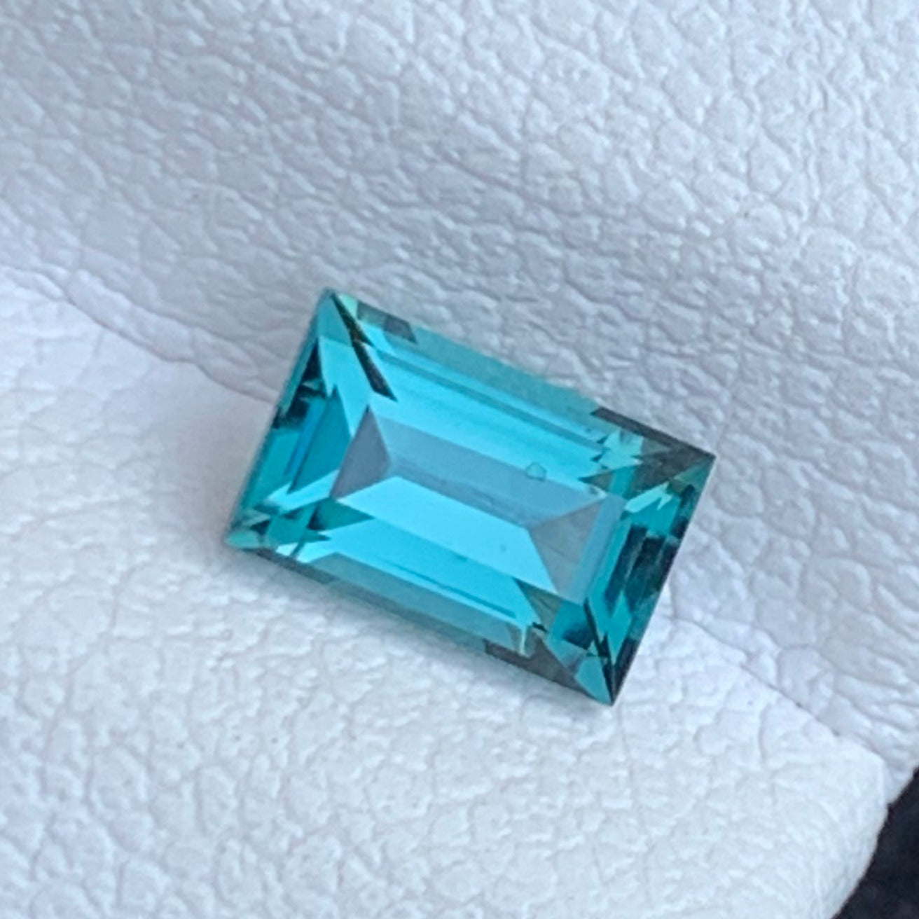 Greenish Blue Tourmaline gemstone
Greenish Blue Tourmaline jewelry