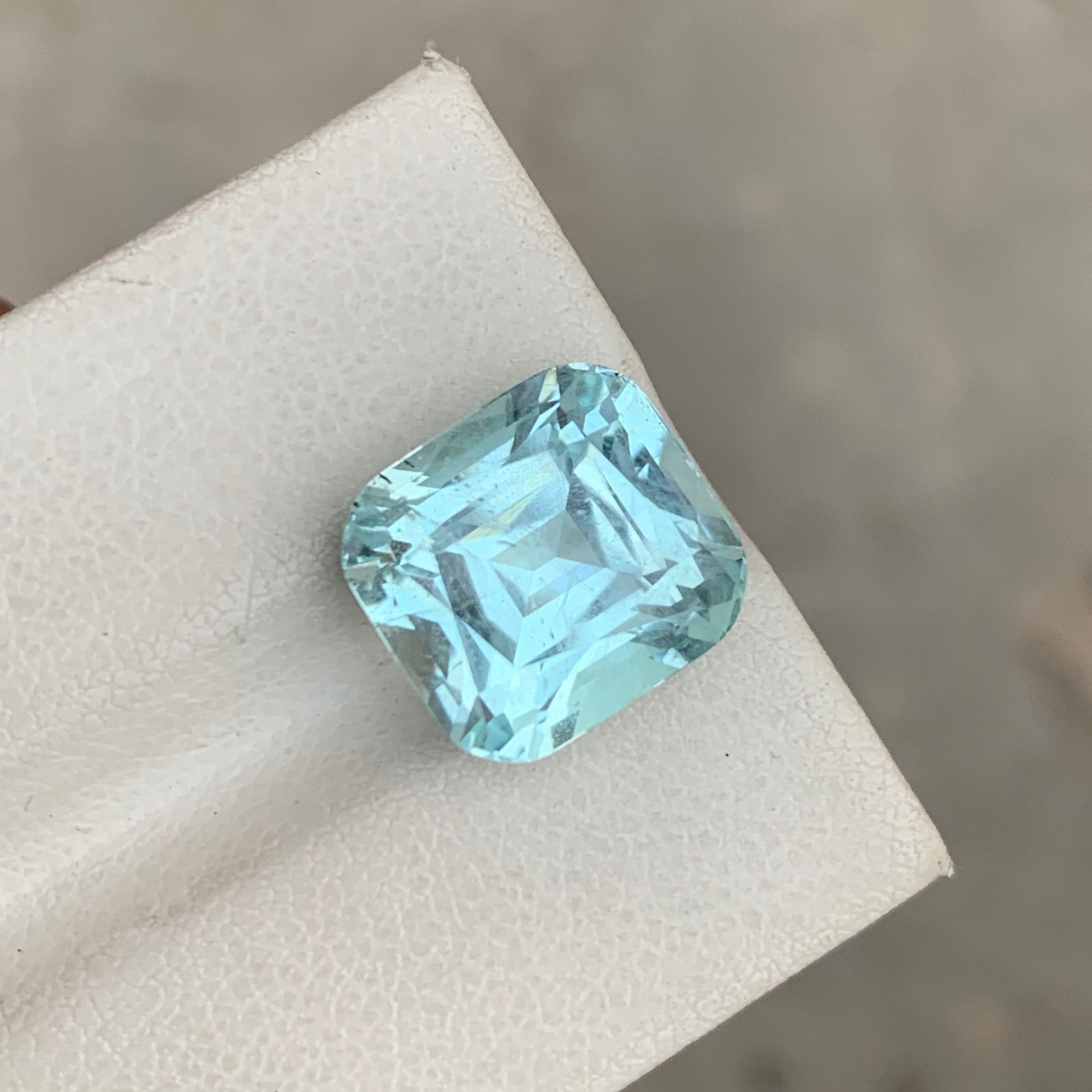 Light Blue Aquamarine for Custom Jewelry
