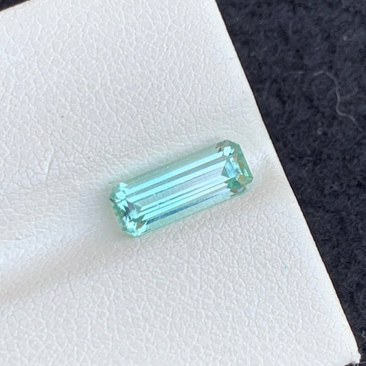 Light Seafoam Tourmaline Emerald Cut 1.40 ct – Top View – Onestep Gems