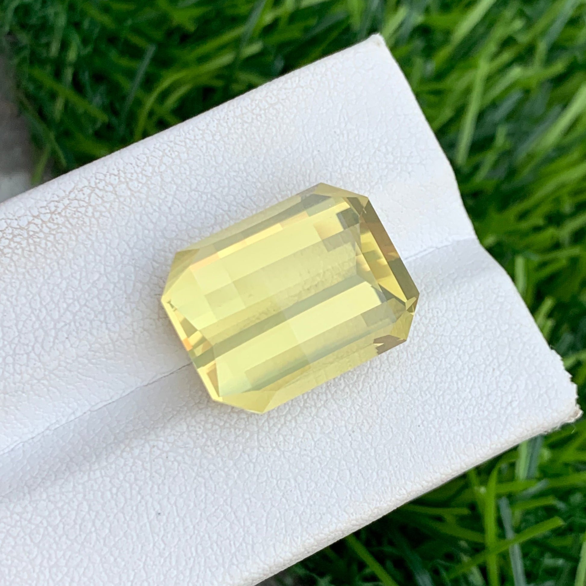 Loose Lemon Quartz 15.60 Carats Untreated