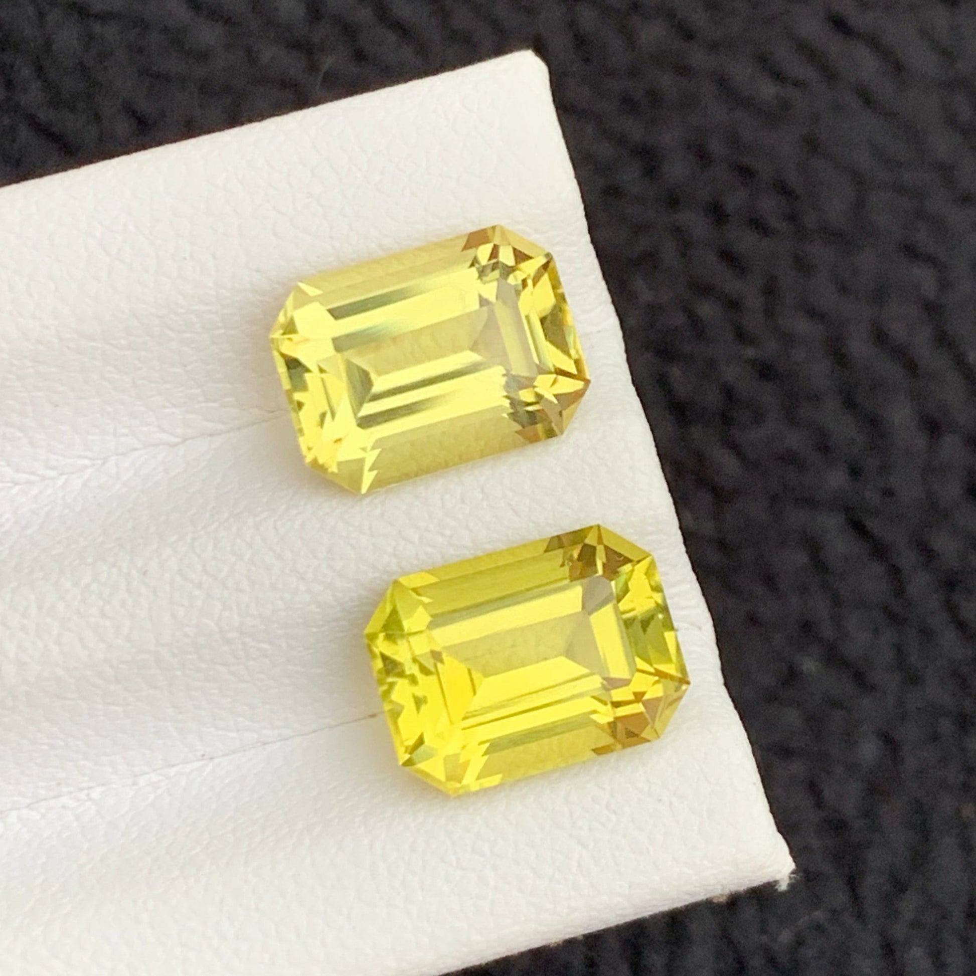 Lemon quartz Earring Pair
Loose Lemon Quartz Pair for Earrings