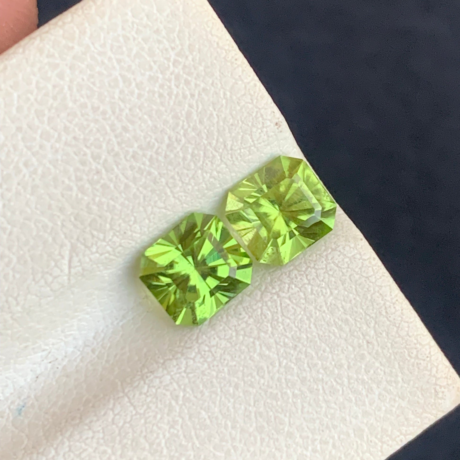 Loose Natural Green Peridot Stones