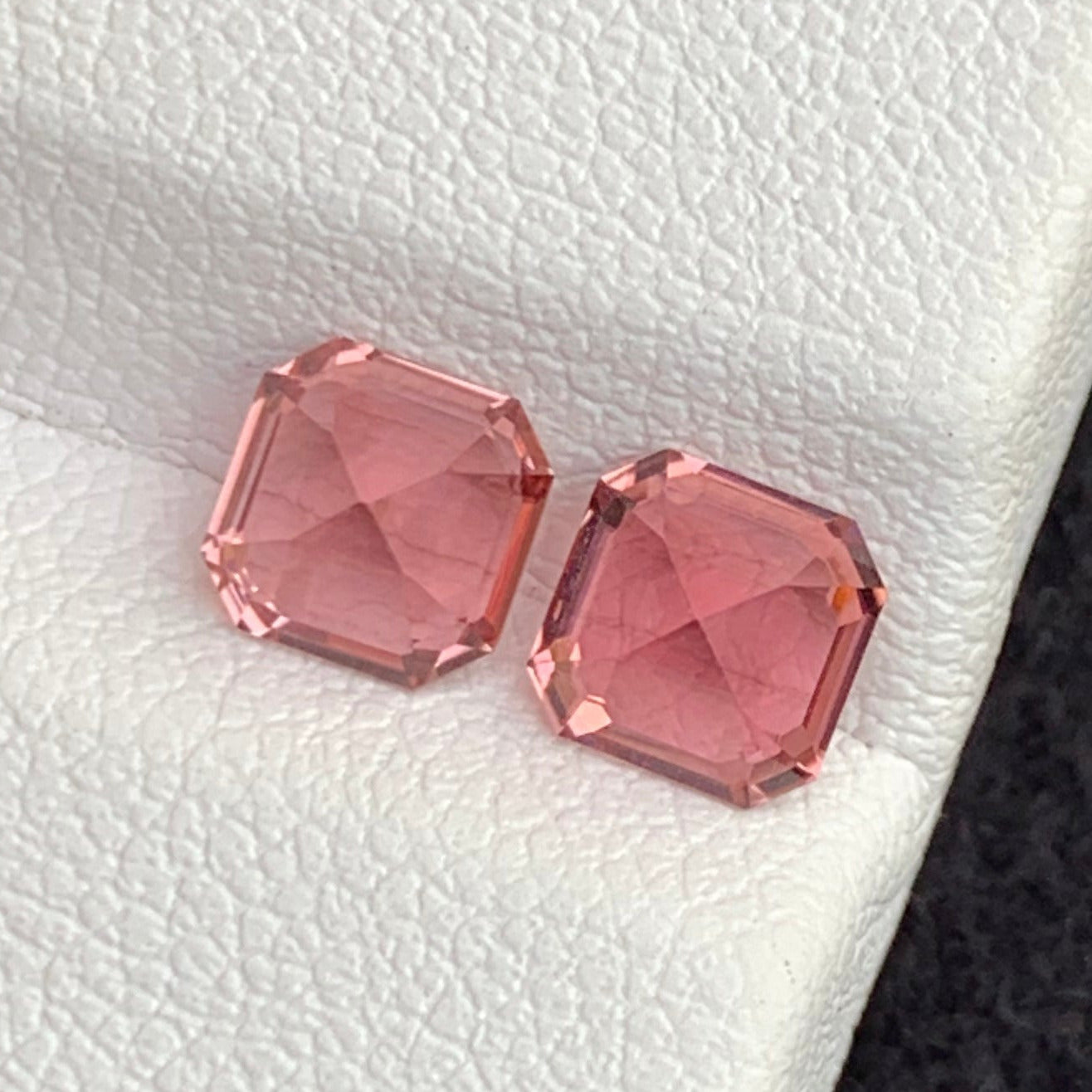 Rubellite tourmaline earring pair
Pink rubellite gemstone for earrings