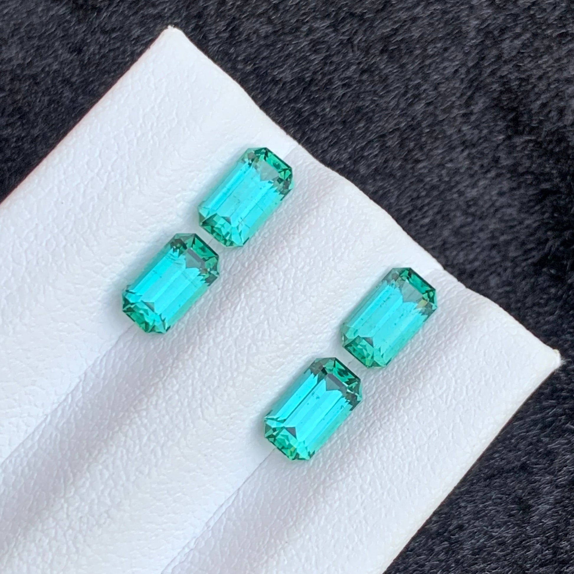 Luxury Lagoon Tourmaline Pair for Fine Jewelry Design
OneStep Gems Natural Lagoon Tourmaline Pair 2.90 Carats