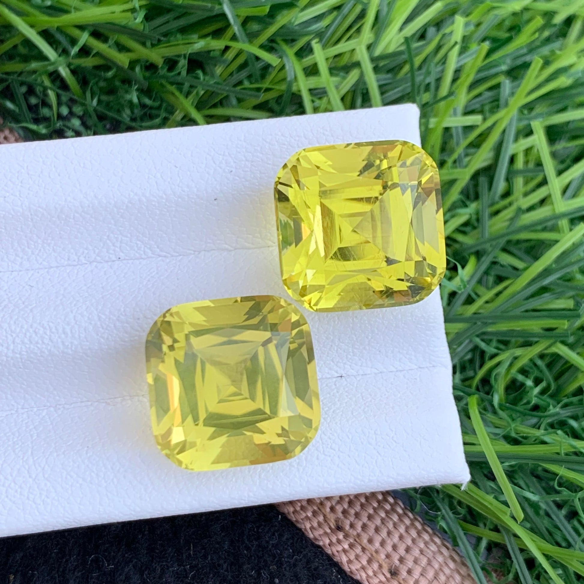 Luxury Lemon Quartz Cushion Cut Gemstones USA