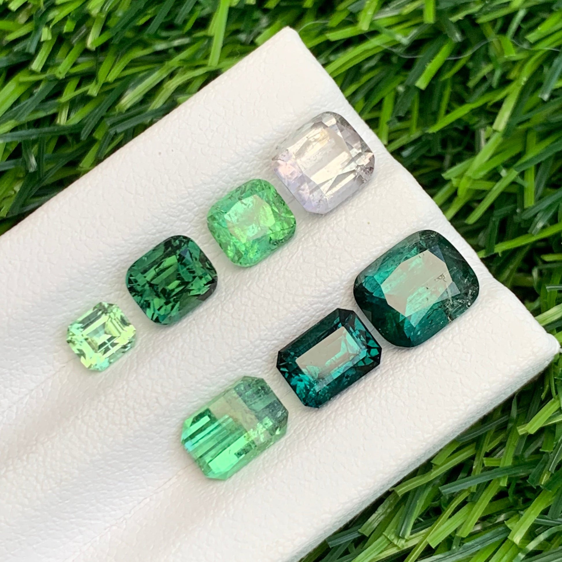 lagoon Tourmaline lot
Mixed color tourmaline stones for jewelry making