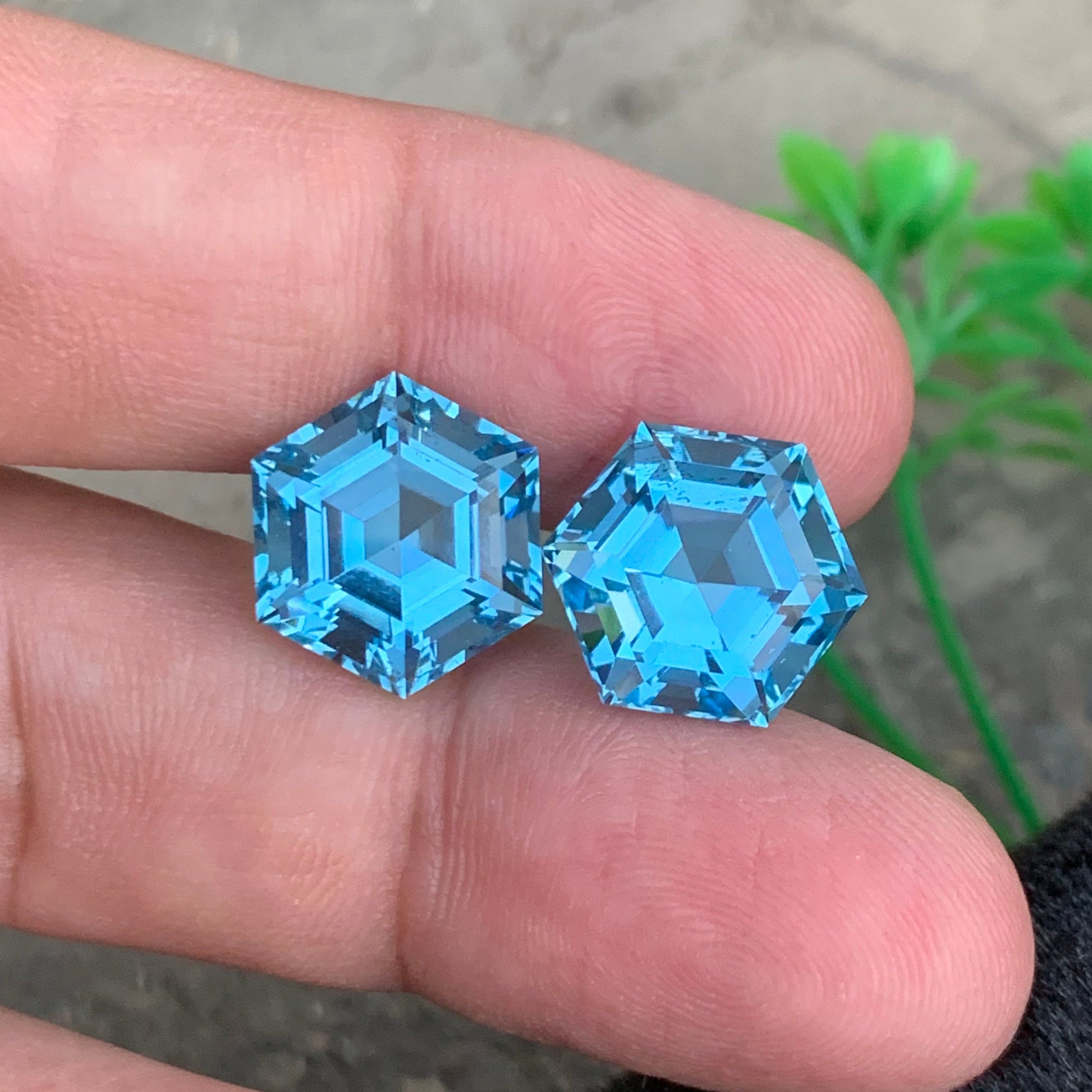 Natural Blue Topaz Pair Hexagonal Cut OneStep Gems
Collector Quality Swiss Blue Topaz Pair Africa