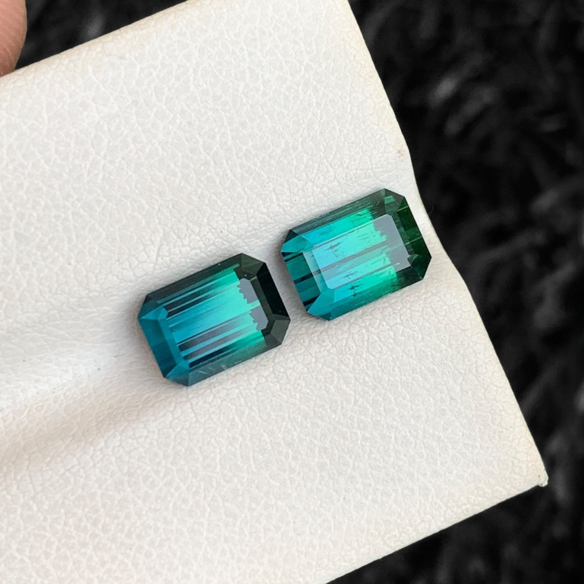 Bicolor Stone Pair
Natural Ink Blue Tourmaline from Afghanistan