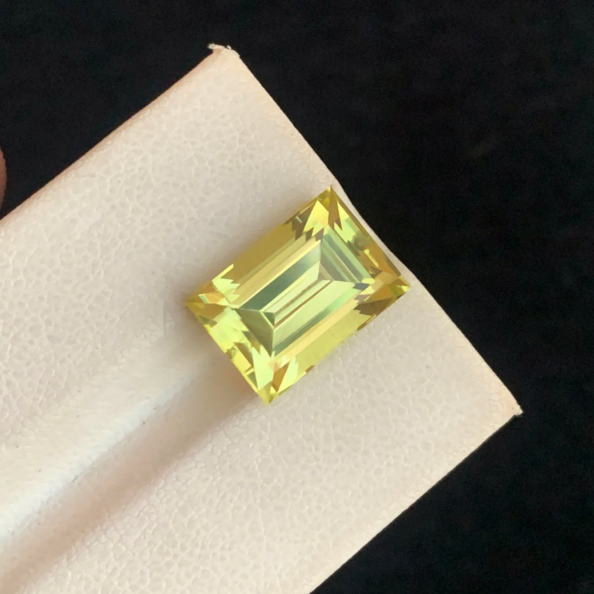 Lemon Quartz
Natural Lemon Quartz Baguette Cut 7.05 Carats