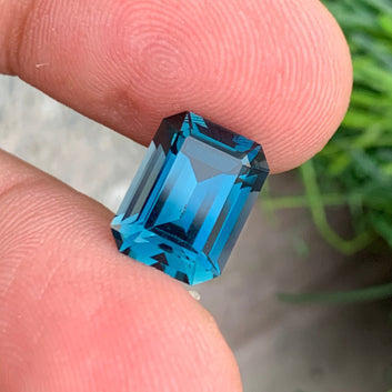 Natural London Blue Topaz Gemstone from Onestep Gems