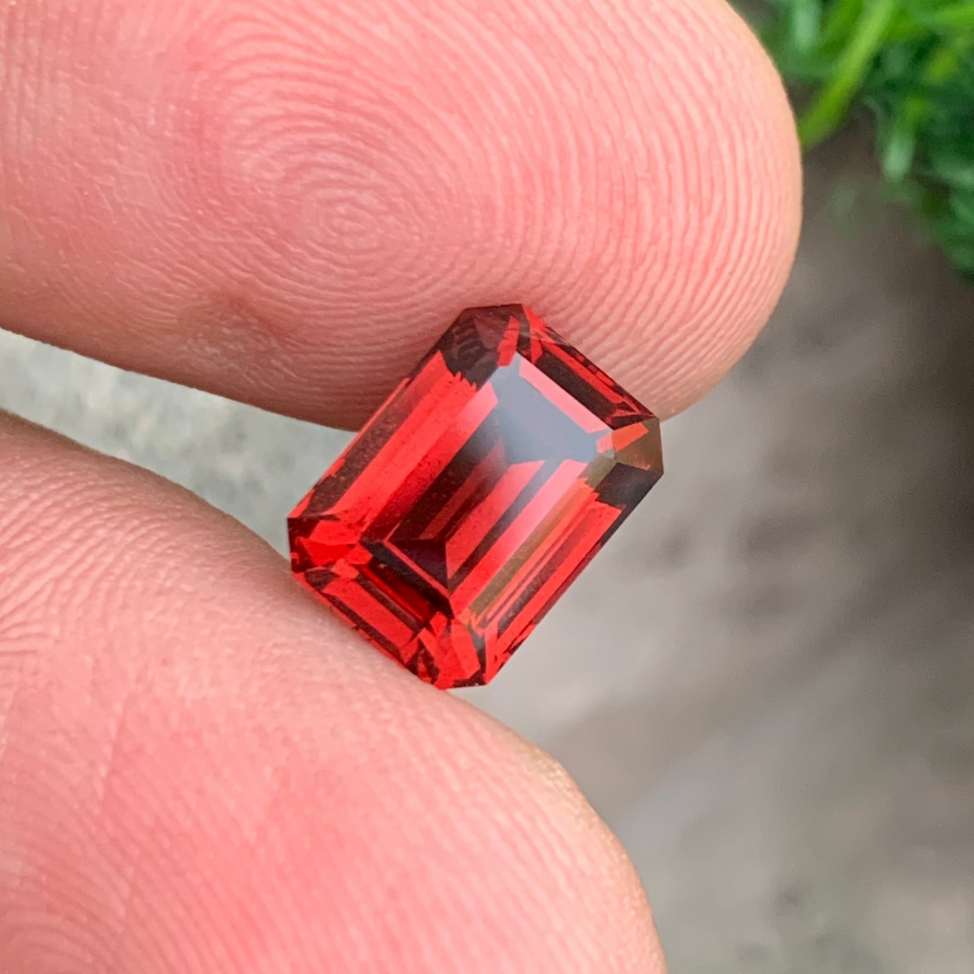 Natural Red Garnet Loose Gemstone 4.10 Carat