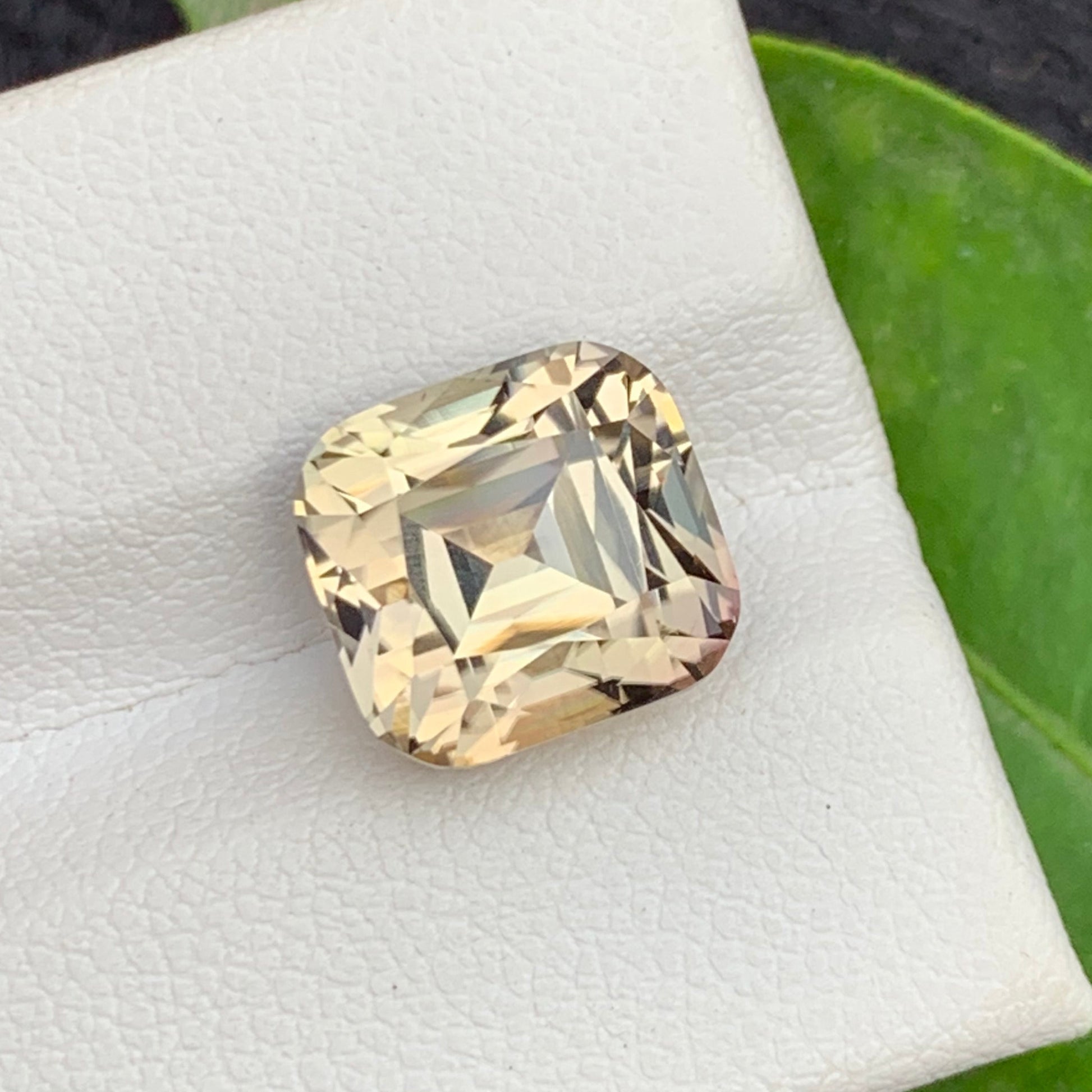 Golden Tourmaline pendant
Natural golden tourmaline stone
VVS golden tourmaline
Cushion shape golden tourmaline