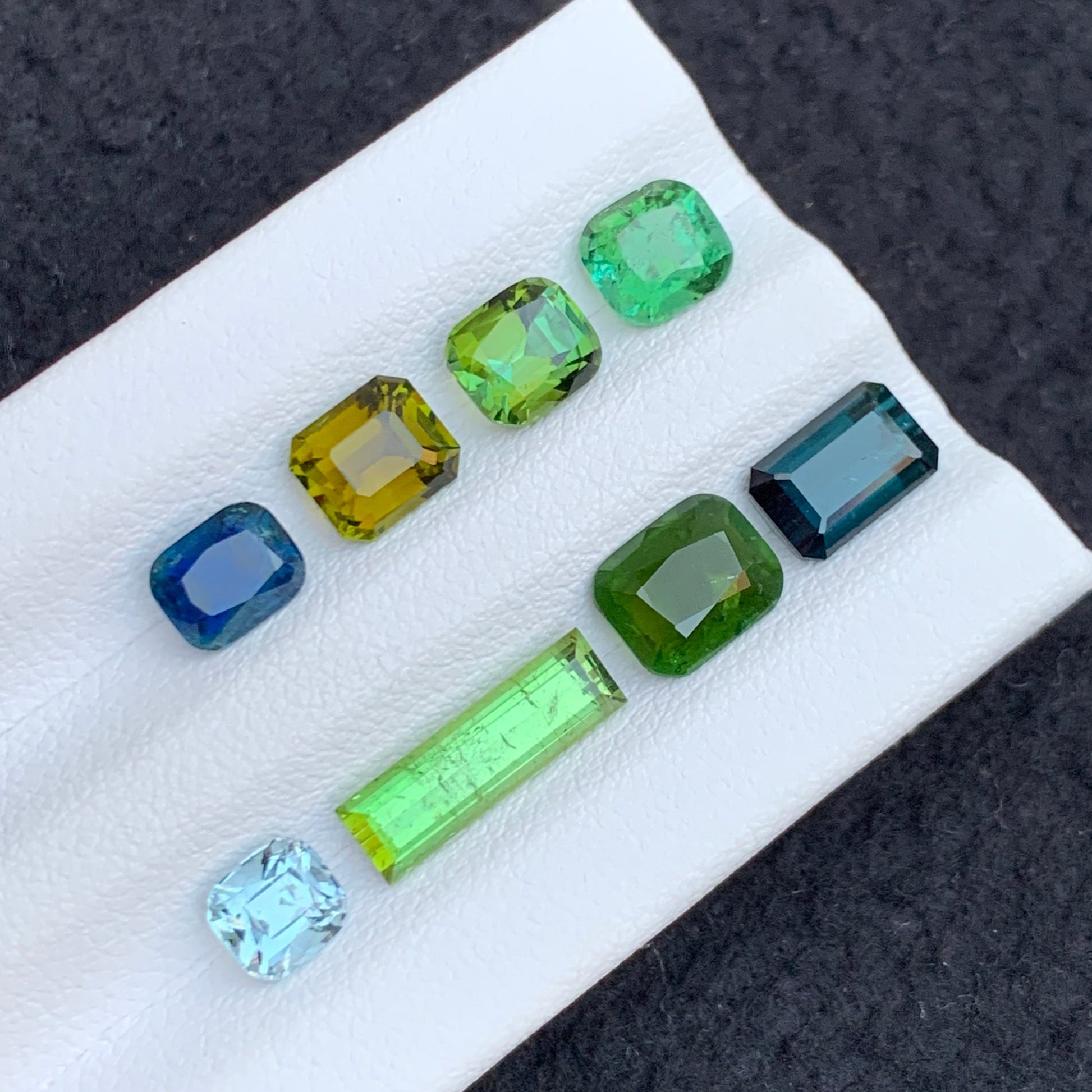 small size Tourmaline Lot
Natural mixed color tourmaline lot 8.95 carats