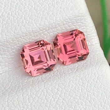 Natural pink tourmaline Asscher cut pair
Loup clean rubellite gemstones