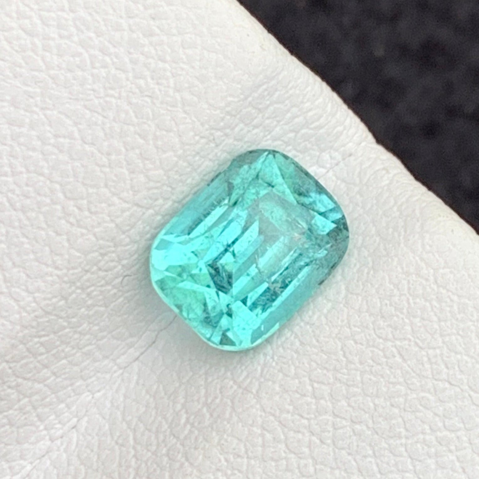 Natural seafoam green gem
SI clarity tourmaline
Mint green tourmaline stone