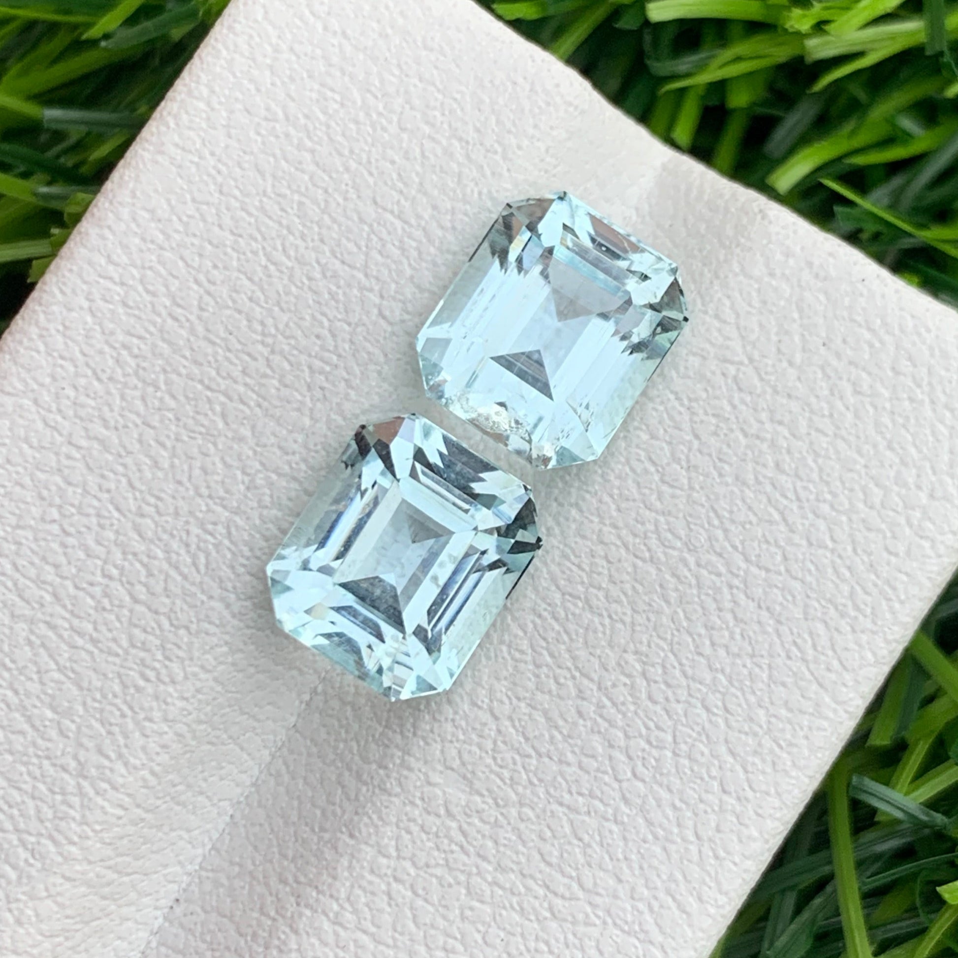 Natural untreated aquamarine pair
Luxury aquamarine earrings gemstones