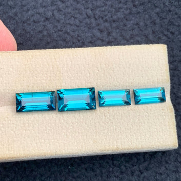 Neon Blue Tourmaline Ring Pendant Earrings Set
VVS Neon Blue Tourmaline Loose Gemstones