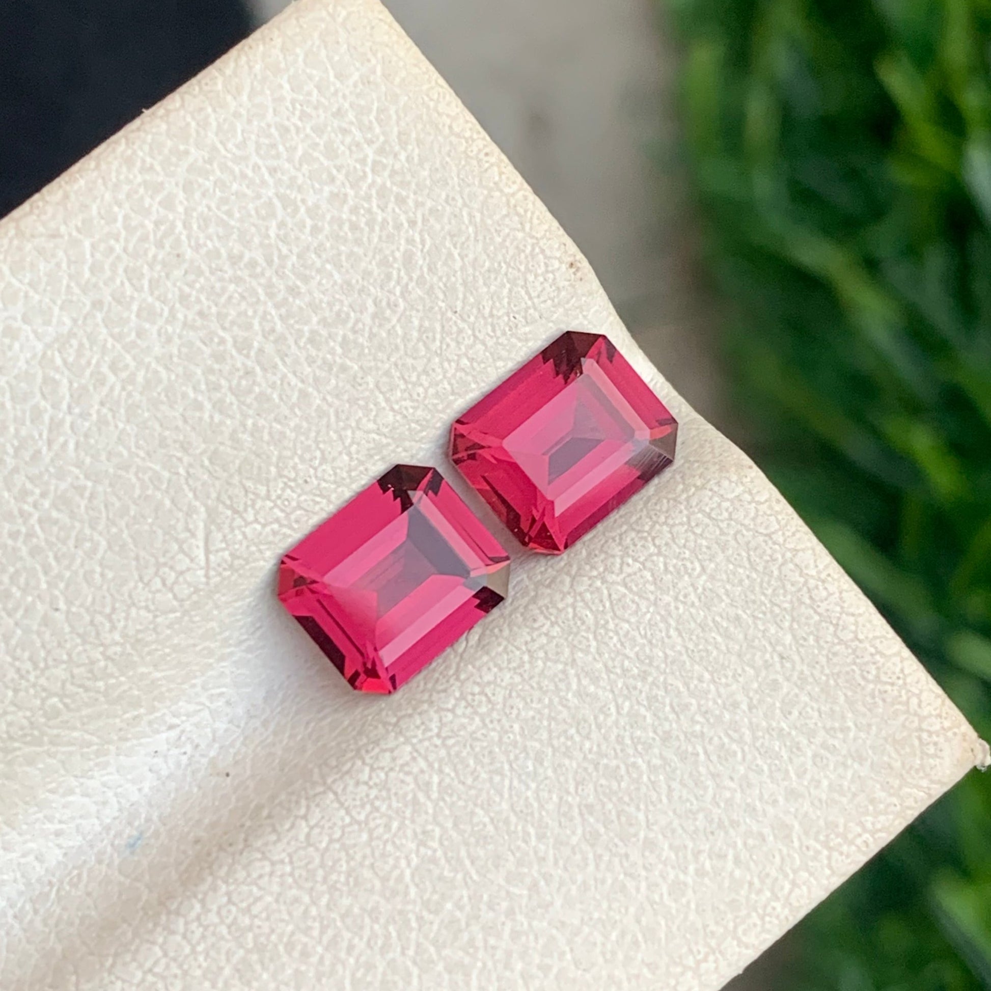 OneStep Gems Garnet Pair for Earrings