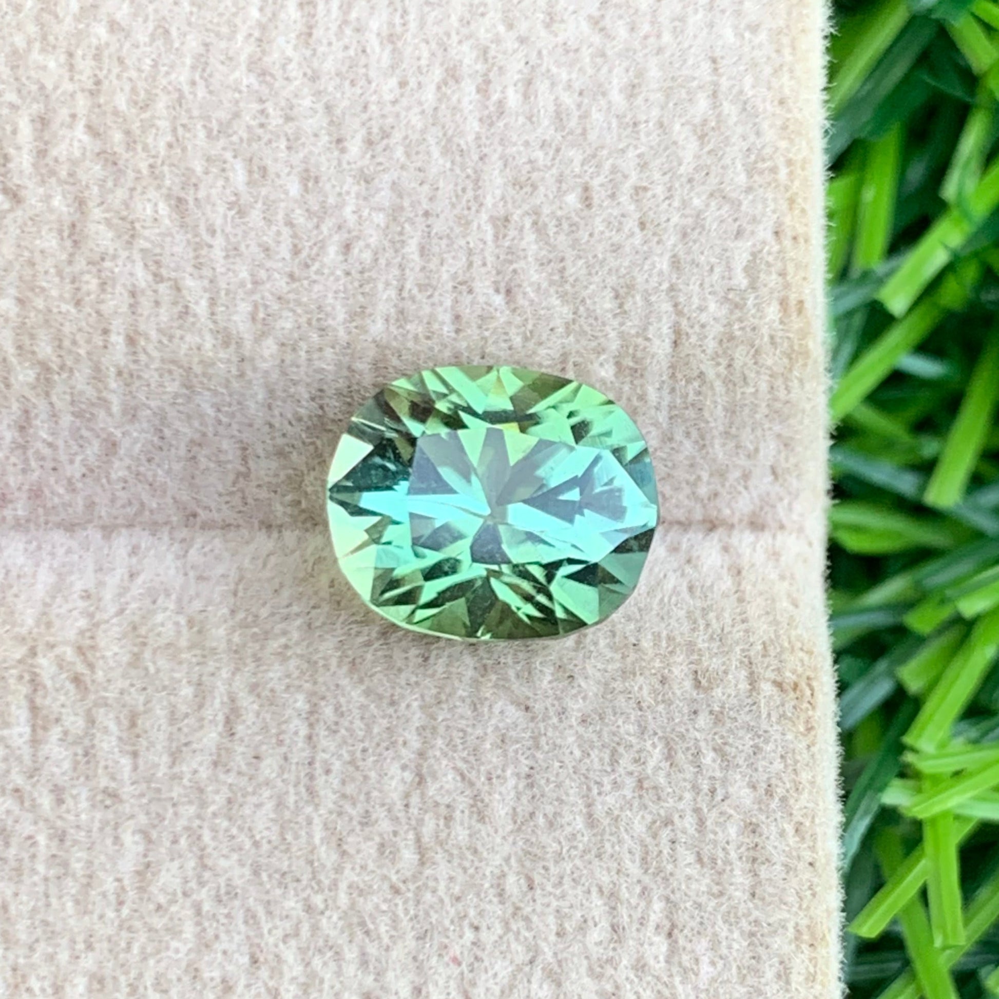 Oval cut mint green tourmaline
Afghan mint green tourmaline gemstone