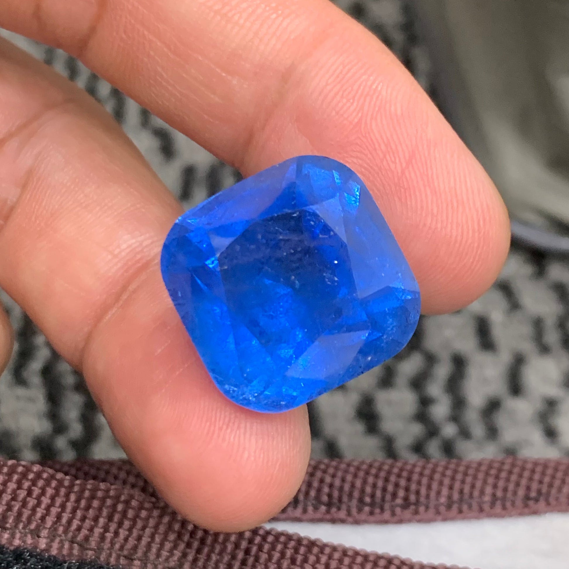 Pakistan aquamarine gemstone cushion cut
Premium aquamarine gemstone for jewelry