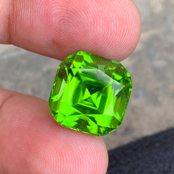  Green Peridot ring
 Green Peridot  bracelet
Cushion Cut Peridot