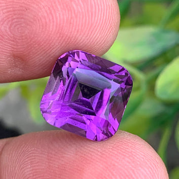 Pink Purple Amethyst ring
Natural Brazilian Amethyst VVS Gemstone
Pink Purple Amethyst for Jewelry