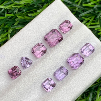Pink Purple Spine necklace
Mixed shape spinel lot showing various cuts
Pink purple spinel VVS clarity close-up