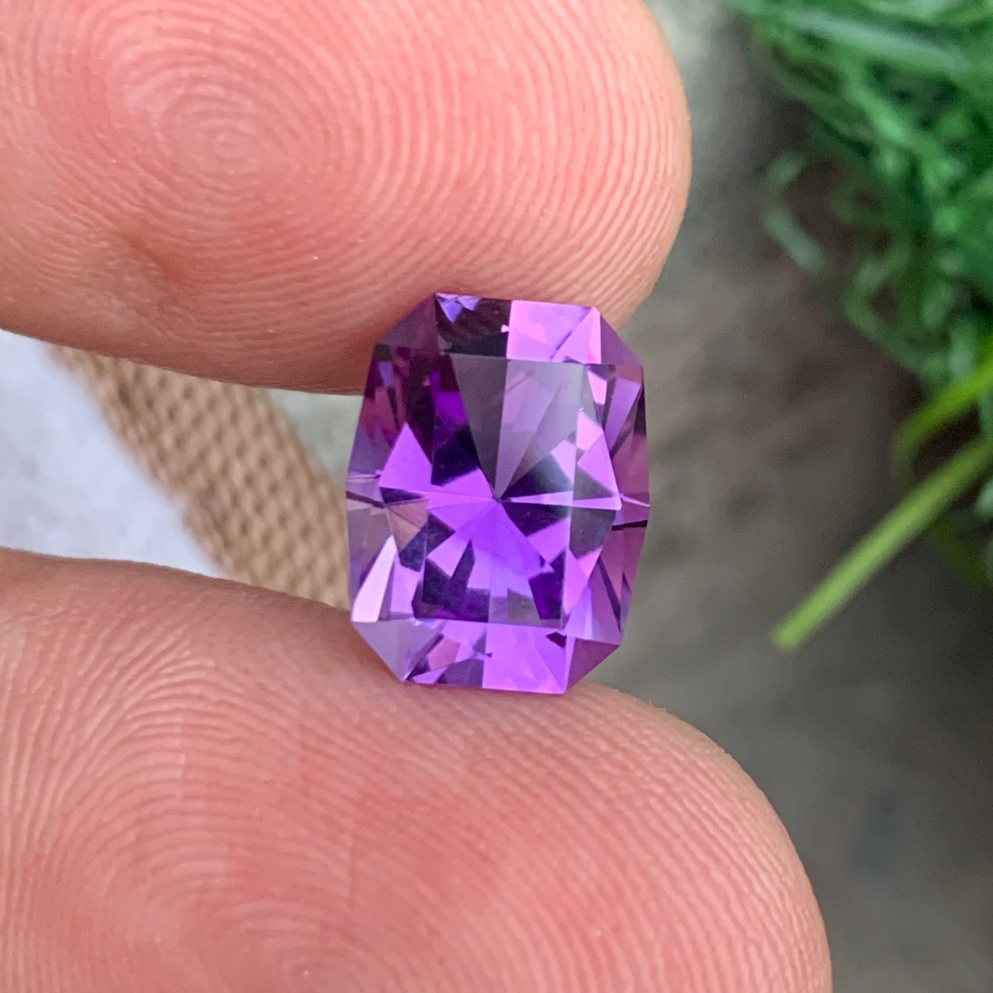 Pinkish Purple Amethyst Loose Gemstone for Jewelry