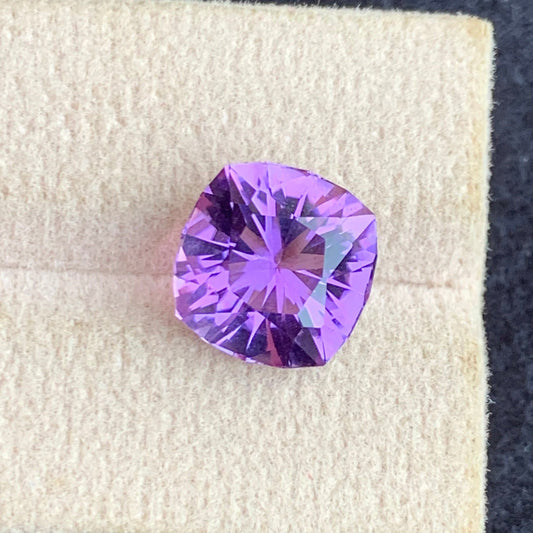 Pink Purple Amethyst Gemstone
Pink Purple Amethyst Jewelry
5.05 carat pink purple amethyst gemstone
fancy cushion cut amethyst Brazil